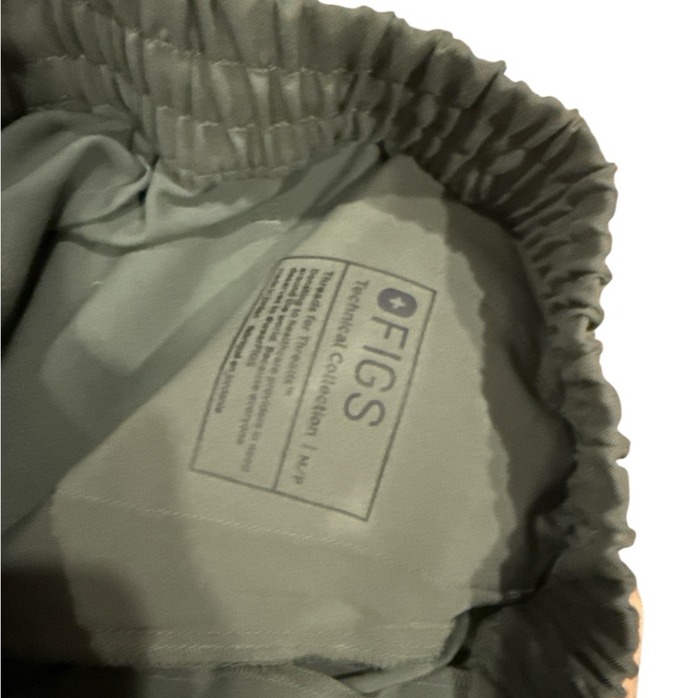 Figs Sage Green Elastic Waist scrub Pants - Picture 2 of 4